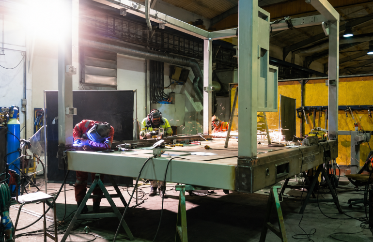 Portable offshore unit designed for DNV 2.7-3 offshore lifting and transport